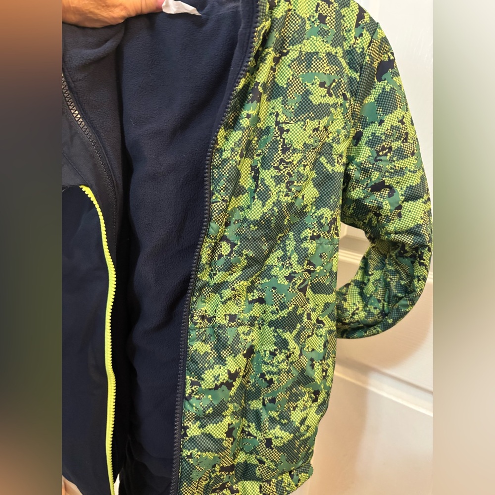 Kids' Green and Blue jacket Small - Picture 9 of 10